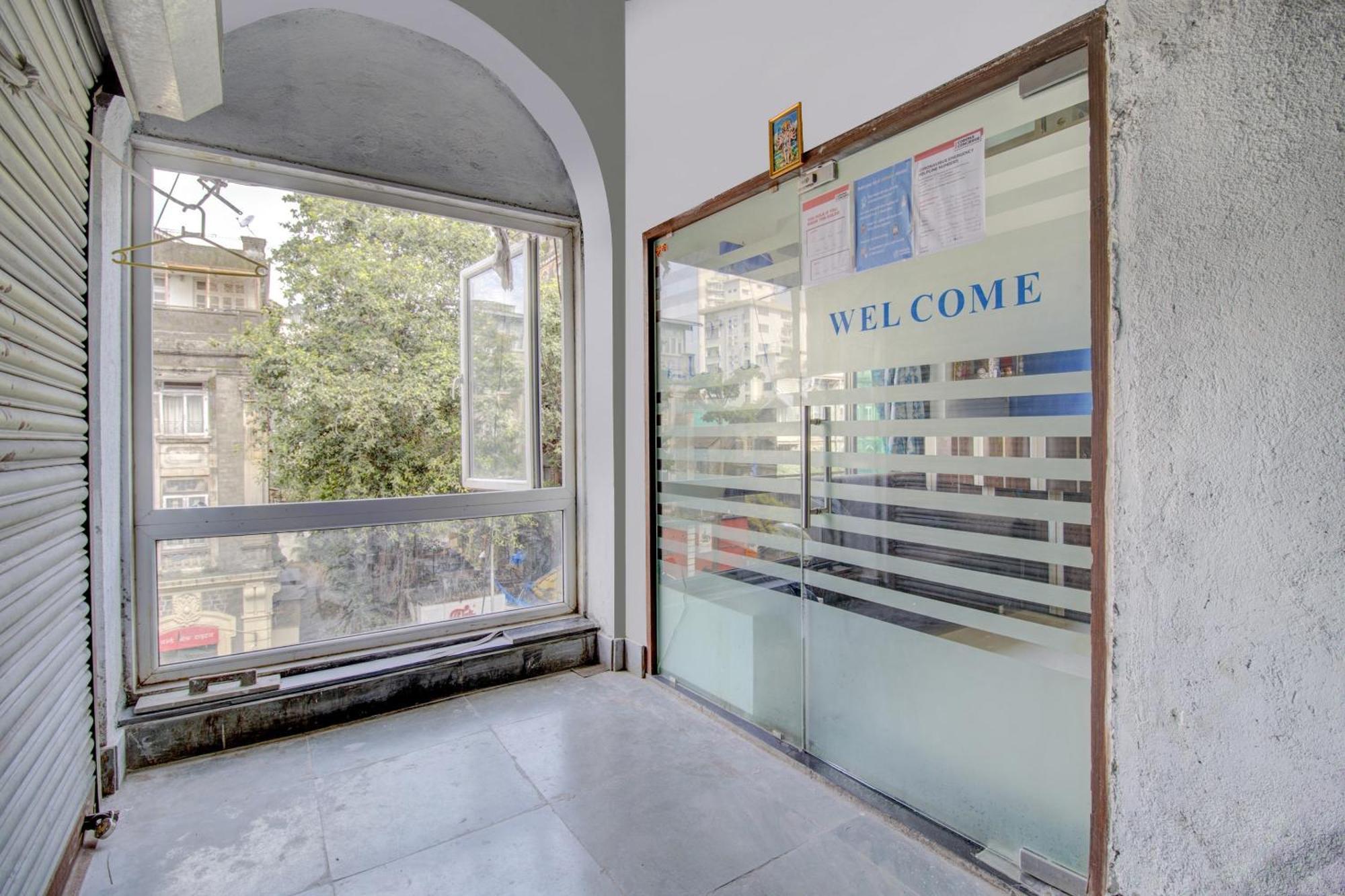 Hotel O Blue Light Near Gateway Of India Mumbai Exterior photo